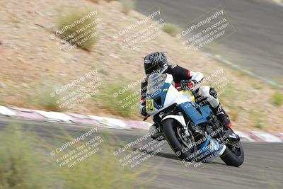 media/Jun-04-2022-WERA (Sat) [[b852bbbd55]]/Race 9 LW Twins Superbike V6 LW D Superstock/